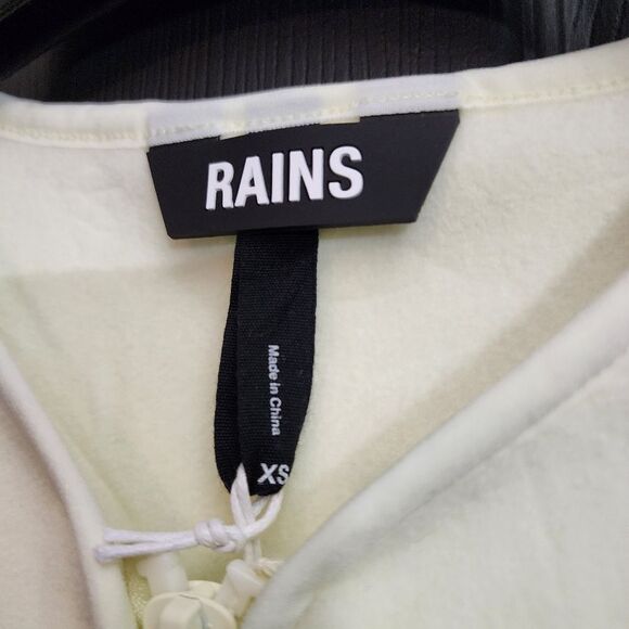 RAINS Bodywarmer Unisex Fleece Vest in Straw                                 522 - Picture 7 of 15